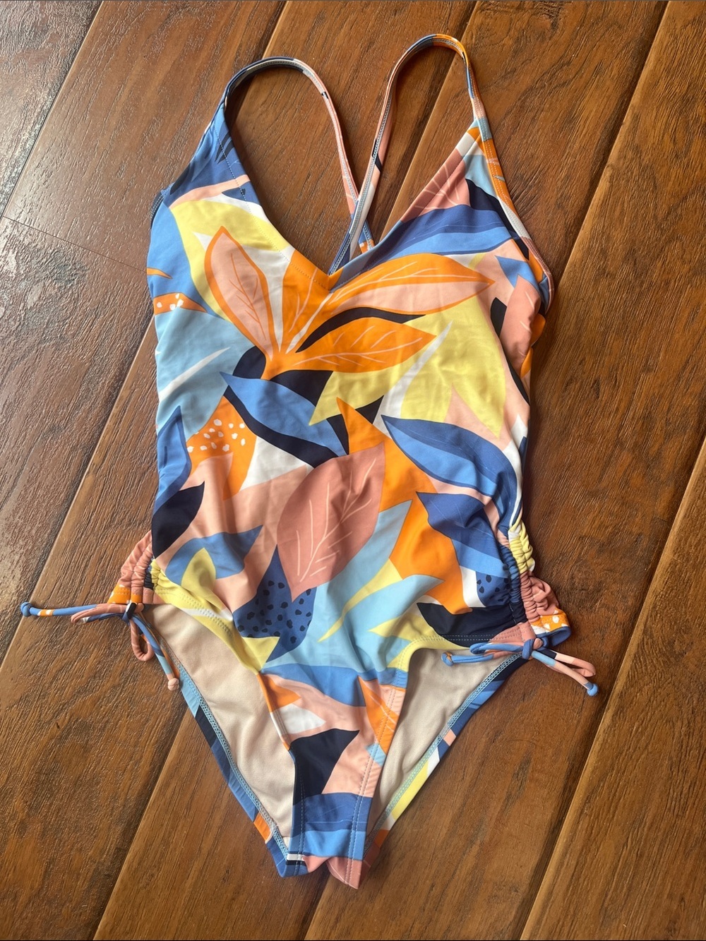 Kona Sol One-Piece Swimsuit - Multicolor Leaf Print - Size Small